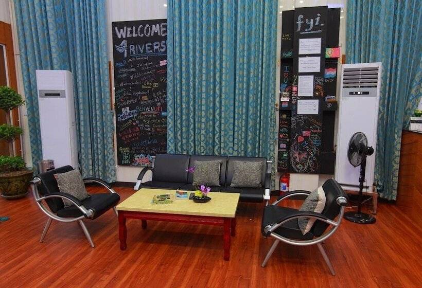 Four Rivers B&b Mandalay   Hostel