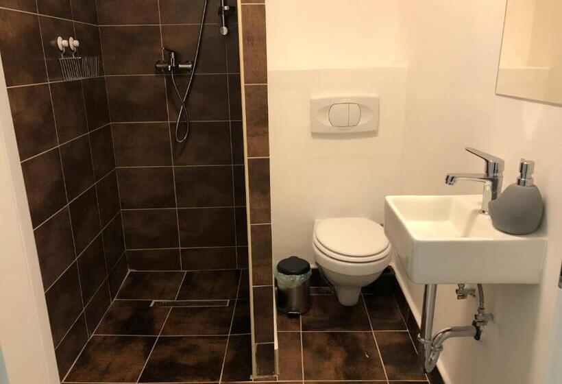 Hostel Sleeping Beauty