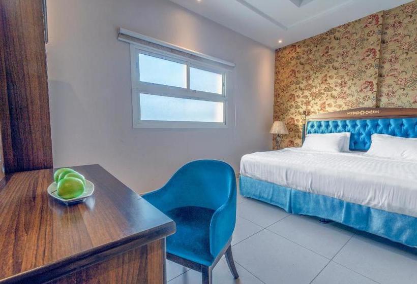 בית מלון כפרי Aronani