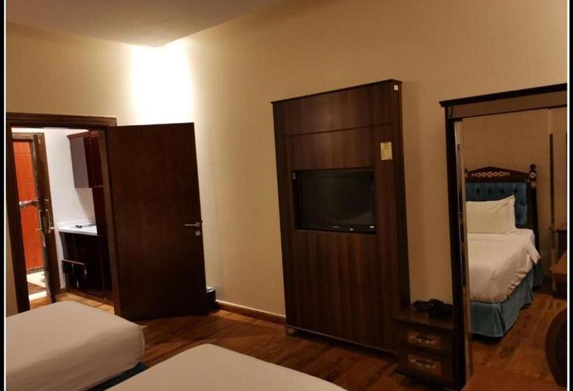 בית מלון כפרי Aronani