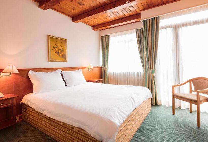 هتل Bistra, Resort Mavrovo