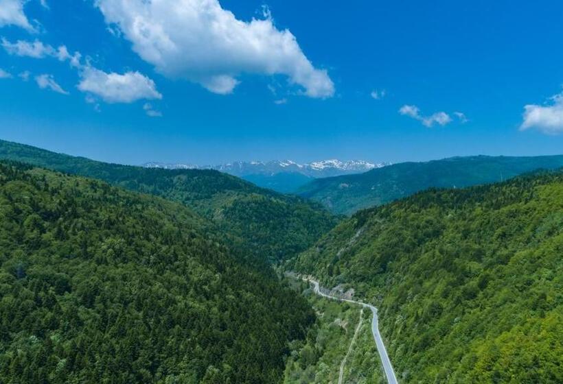 هتل Bistra, Resort Mavrovo