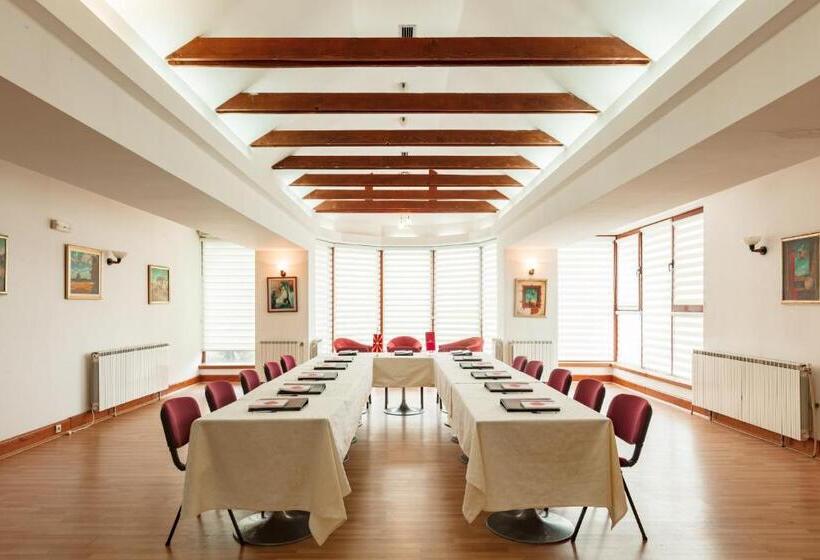 هتل Bistra, Resort Mavrovo