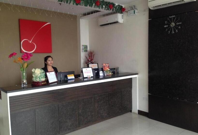 هتل Cherry Midtown