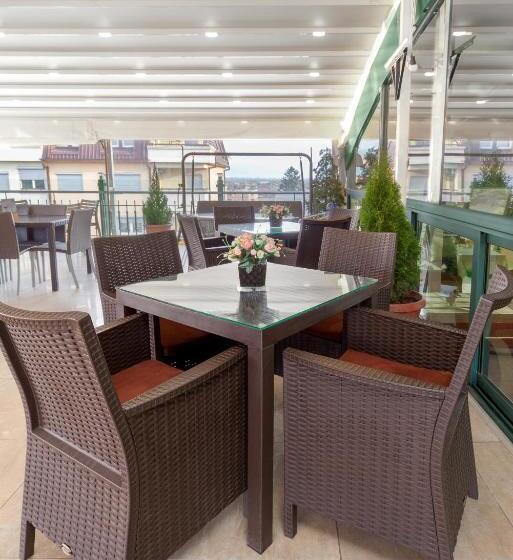 هتل Green Center Gili