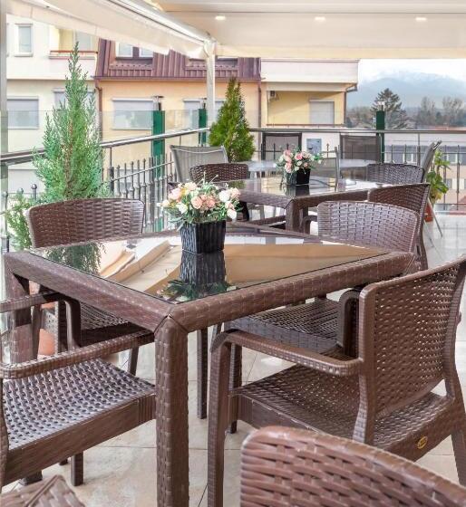 هتل Green Center Gili