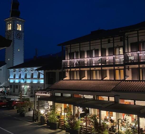 هتل Hvala Superior   Topli Val