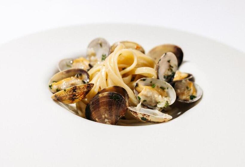 هتل Hvala Superior   Topli Val