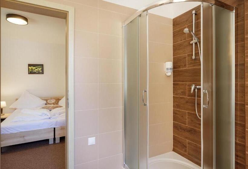 בית מלון כפרי Lopušná Dolina Resort