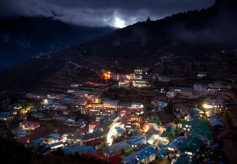 Otel Mountain Lodges Of Nepal   Lukla