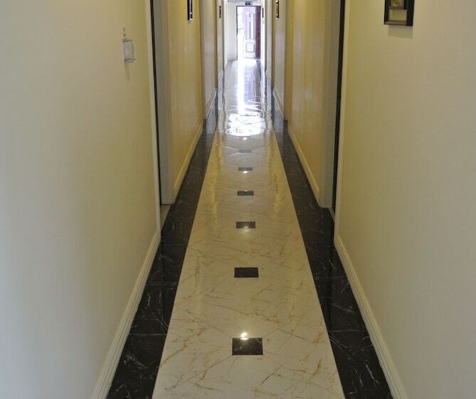 هتل Platinum Tamwe