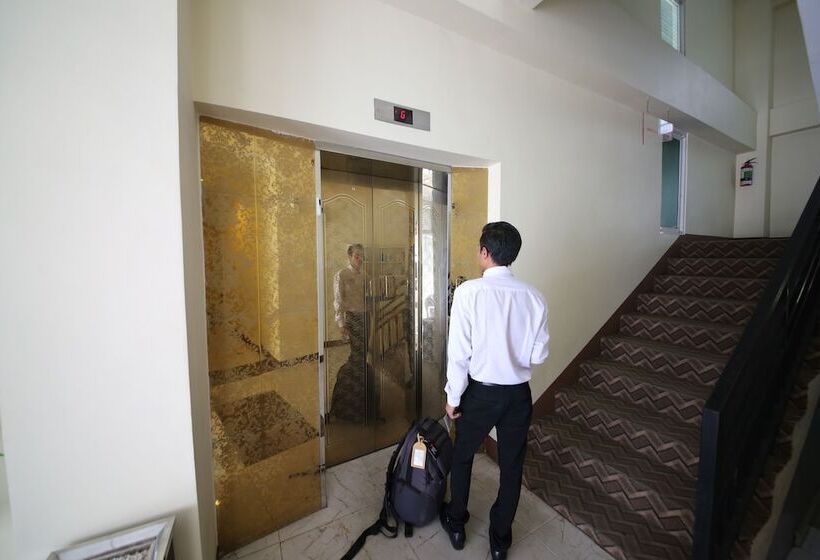 هتل Platinum Tamwe