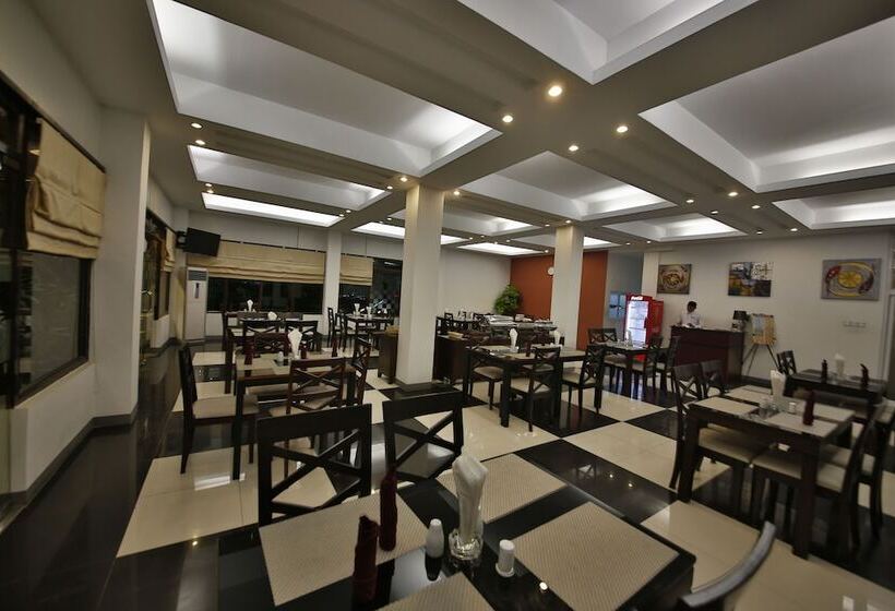 هتل Platinum Tamwe