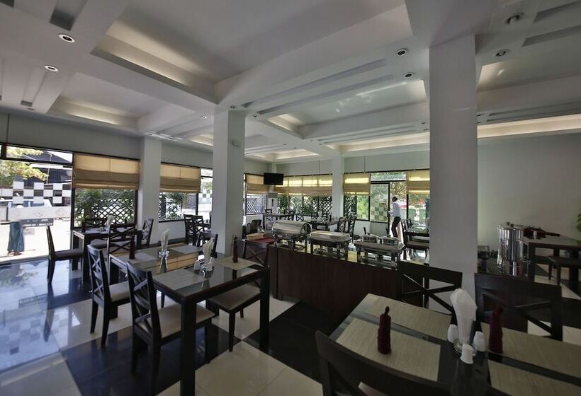 هتل Platinum Tamwe