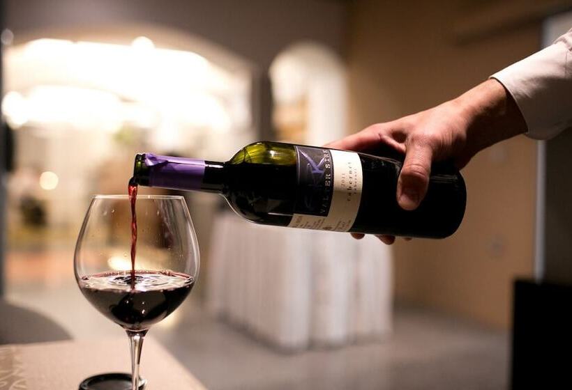 هتل Postojna Cave Rooms & Apartments Proteus