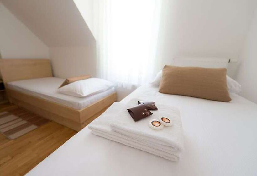 هتل Postojna Cave Rooms & Apartments Proteus