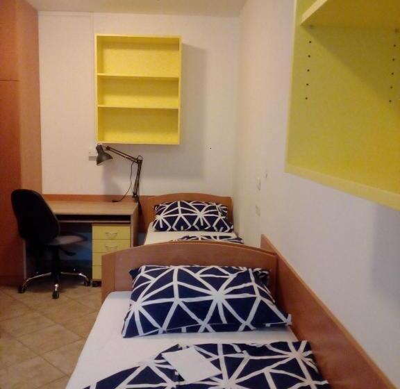 هتل Prenočišča Prisoje