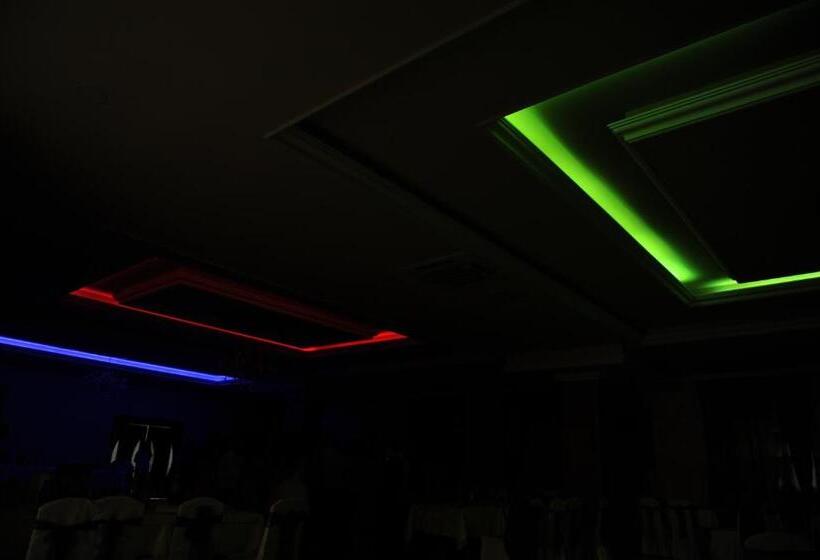 هتل Prestige Struga