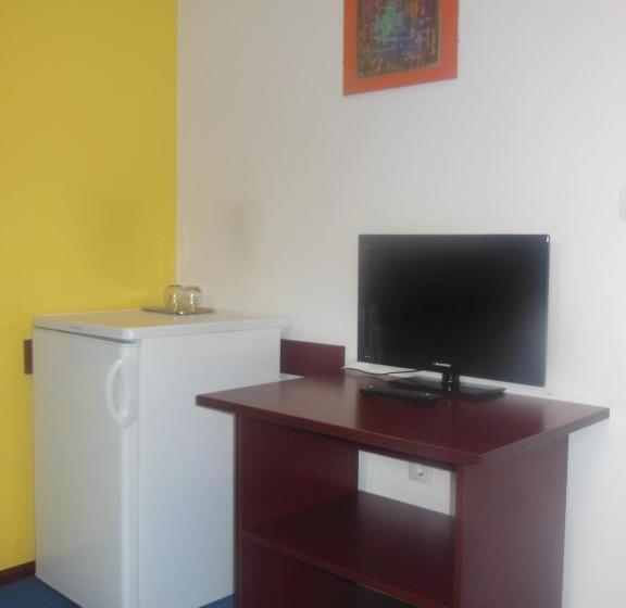 هتل Pri Belokranjcu