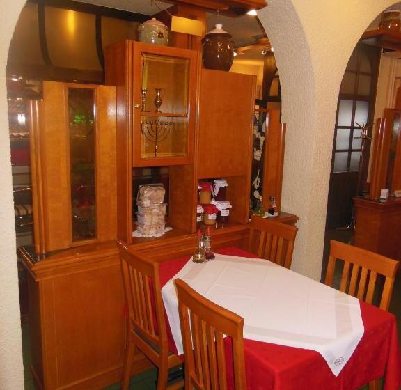 هتل Pri Belokranjcu