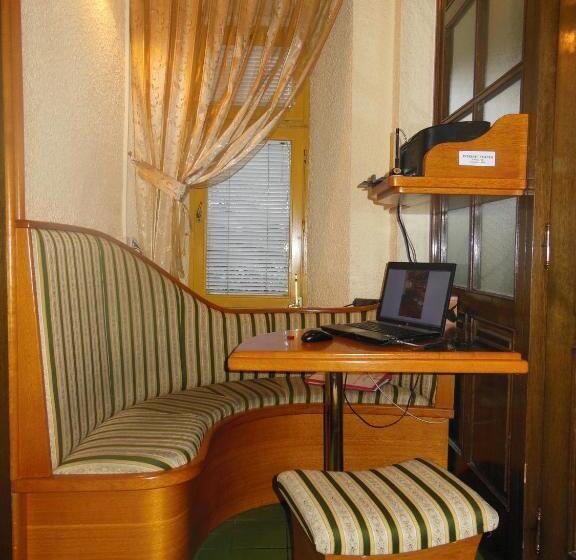 هتل Pri Belokranjcu