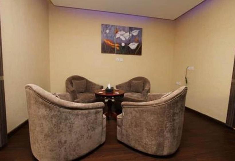 호텔 Raoum Inn Arar