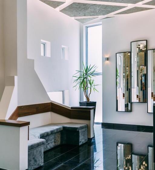 هتل Romantique Veles