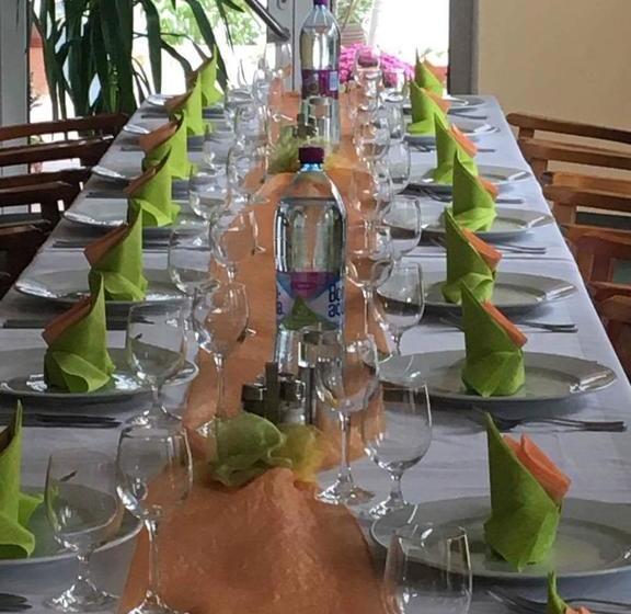 هتل Squash Centrum