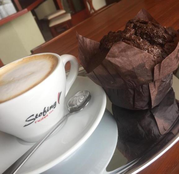 هتل Garni  Stofing