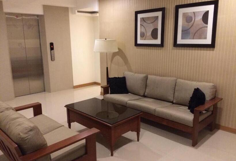 Stone House Hotel Pasay