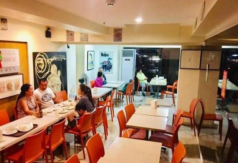 Stone House Hotel Pasay