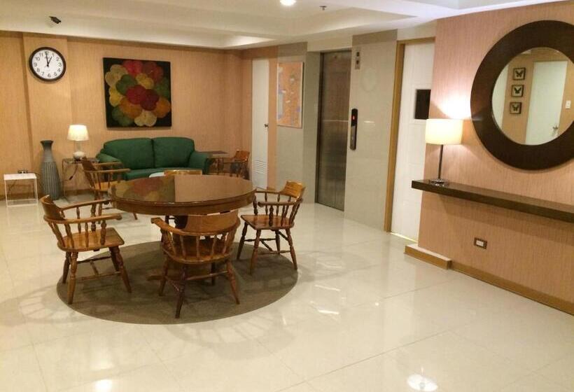 Stone House Hotel Pasay