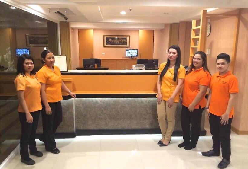 Stone House Hotel Pasay