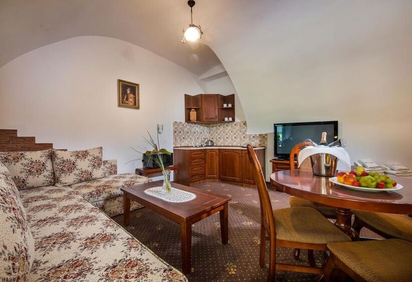 酒店 Svatojansky Kastiel