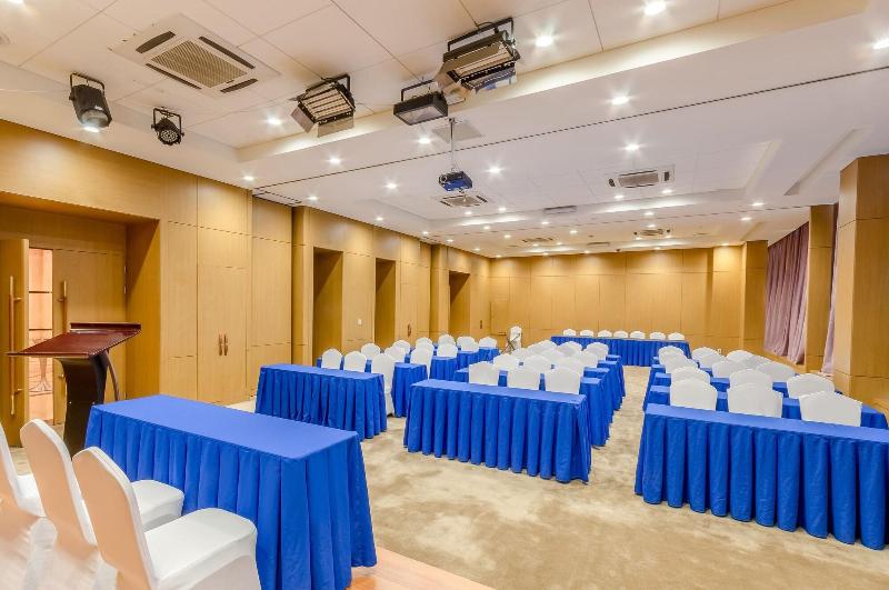 The Blue Sky Hotel And Tower