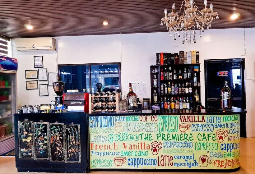 فندق The Premiere Business