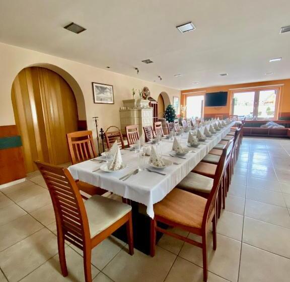 Отель Zelený Dvor