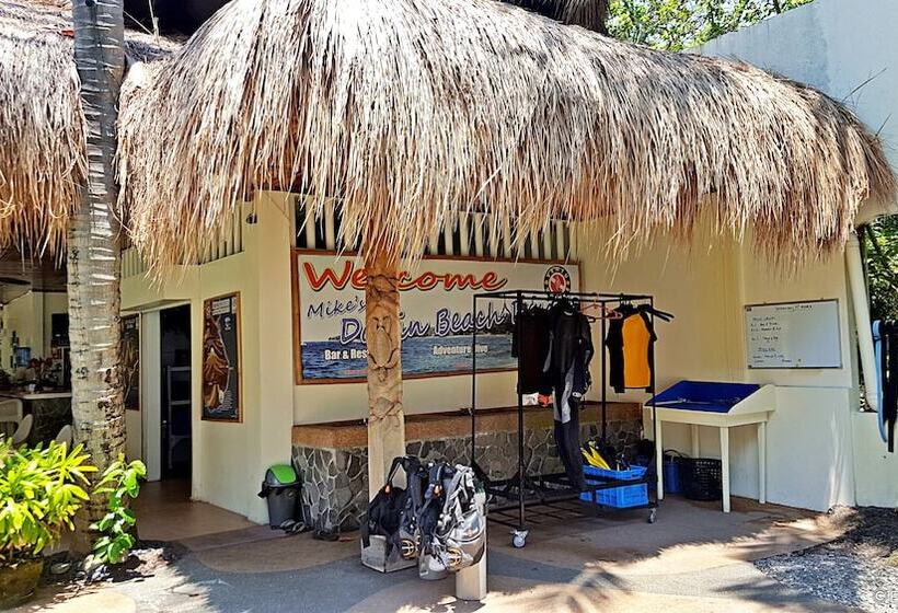 Mike's Dauin Dive Resort