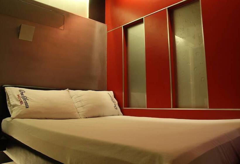 فندق على الطريق One Serenata Hotel Bacao