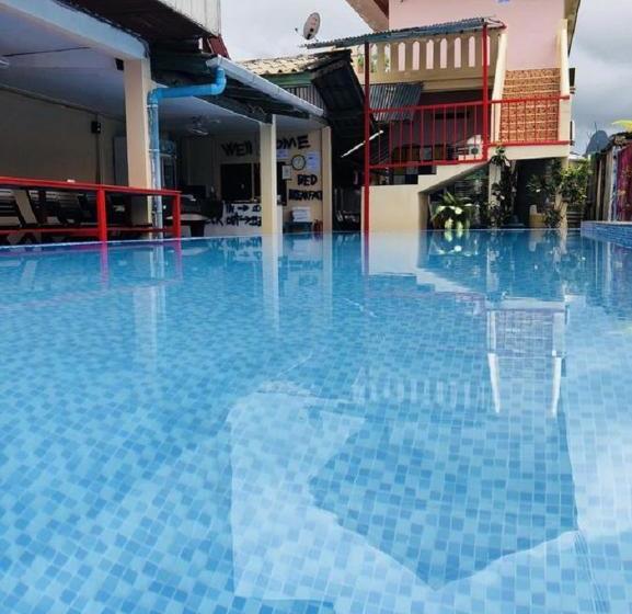 Real Backpackers Hostel Vang Vieng