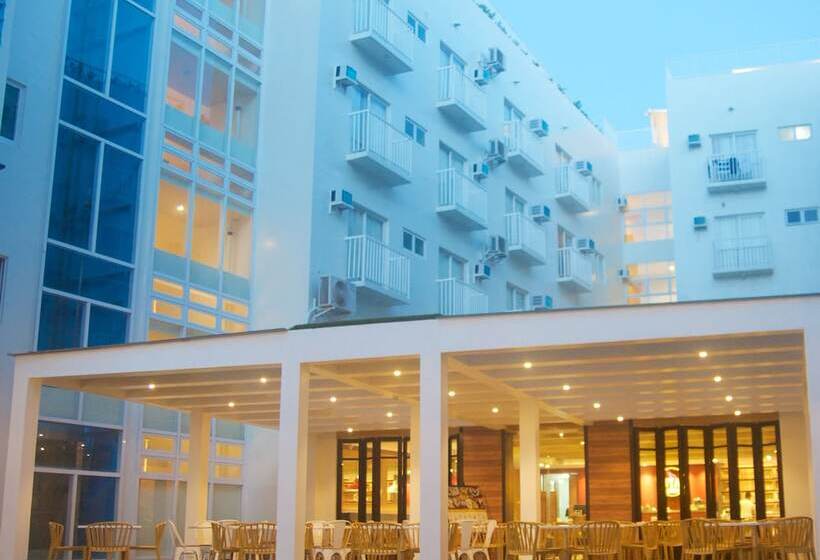 Kurort  Azalea Hotels & Residences Boracay