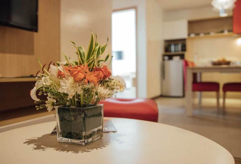 Resort Azalea Hotels & Residences Boracay