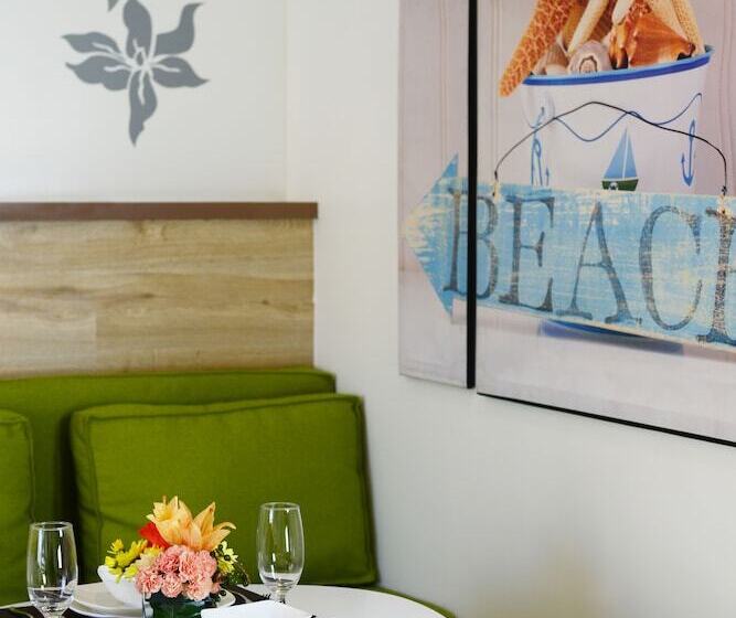 Resort Azalea Hotels & Residences Boracay