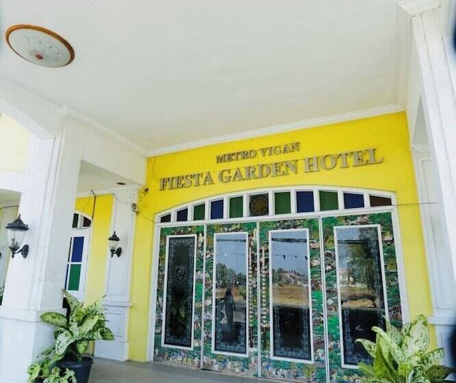 استراحتگاه Fiesta Garden Hotel By Sms Hospitality