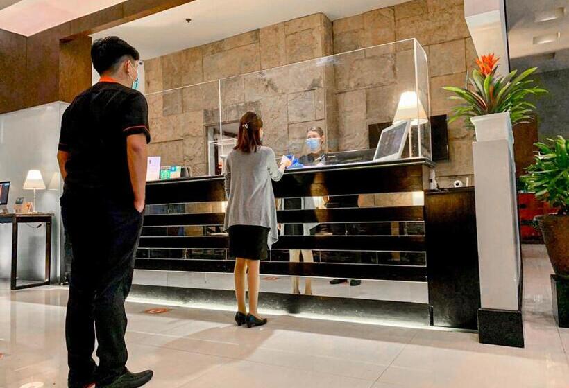 The B Hotel Alabang