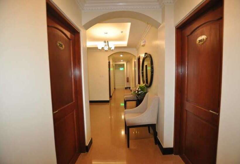 West Loch Park Hotel Vigan