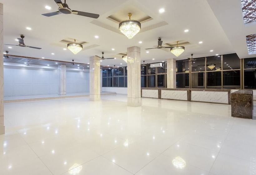 酒店 Treebo Royal Palace, Zoo Road