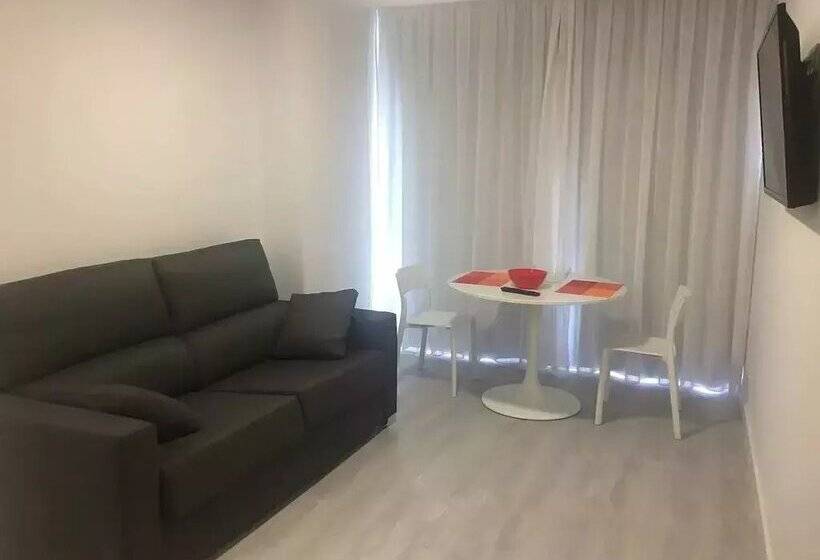 Apartamentos Casa Campaña 3000