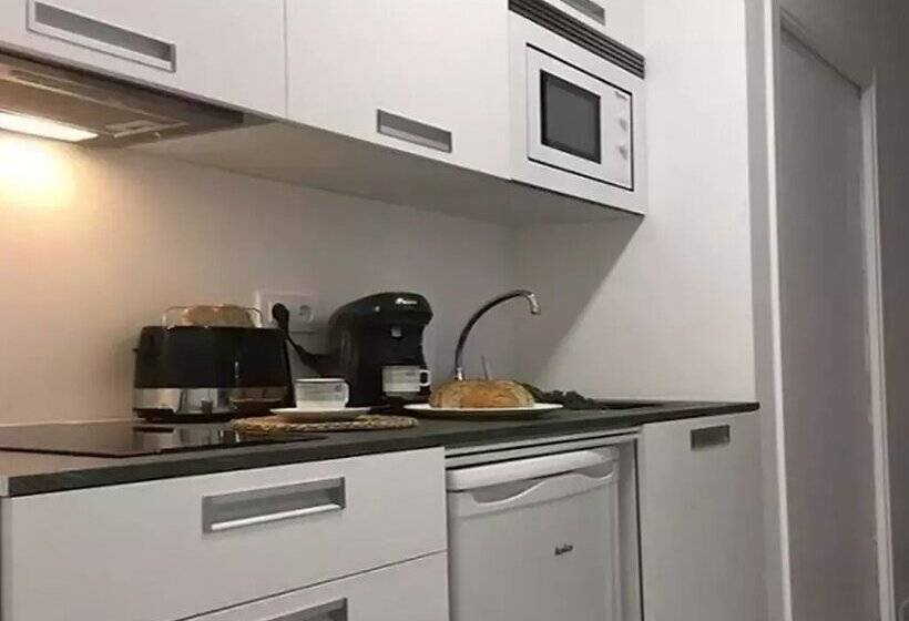 Apartamentos Casa Campaña 3000