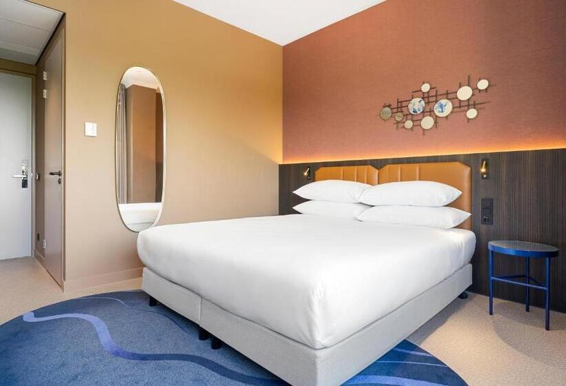 Corendon Amsterdam Schiphol Airport, a Tribute Portfolio Hotel